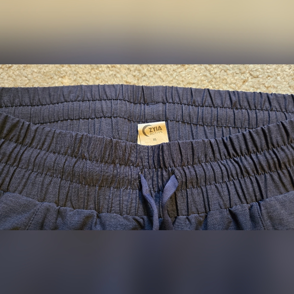 Zyia Women's XL Navy Blue Joggers - Picture 6 of 6